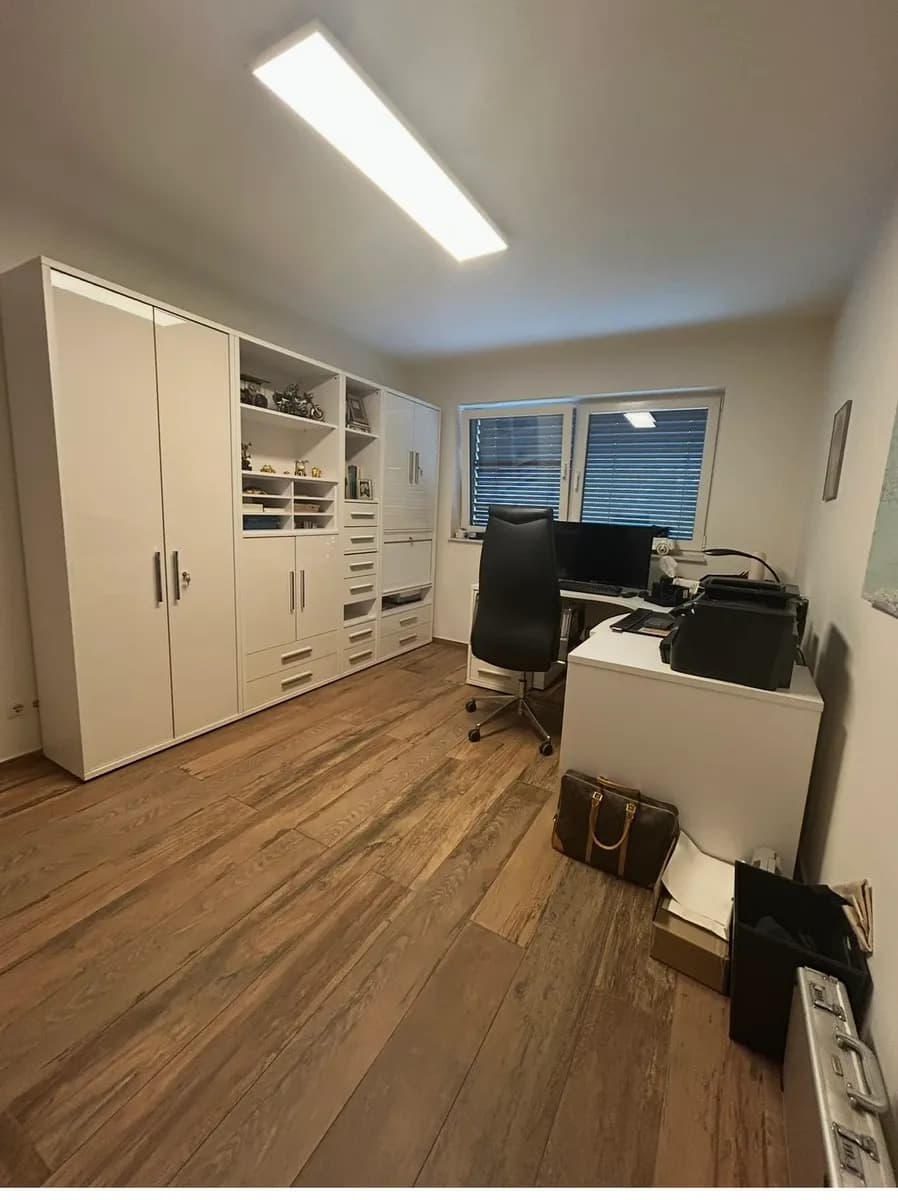 4-Zimmer-Haus mieten in Gänserndorf – 130 m², € 1.950 – Bild 6 von 8