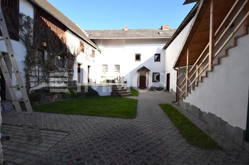 10-Zimmer-Immobilie kaufen in Freistadt – 334 m², € 1.355.000 – Bild 2 von 5