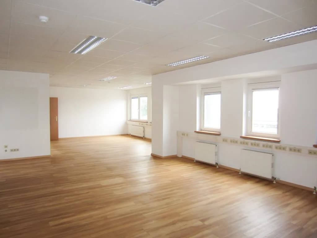 Gewerbeimmobilie mieten in Mödling – 200 m², € 11 – Bild 14 von 23
