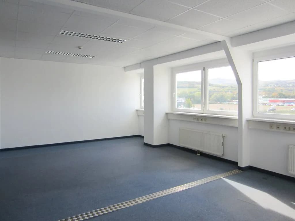 Gewerbeimmobilie mieten in Mödling – 200 m², € 11 – Bild 21 von 23