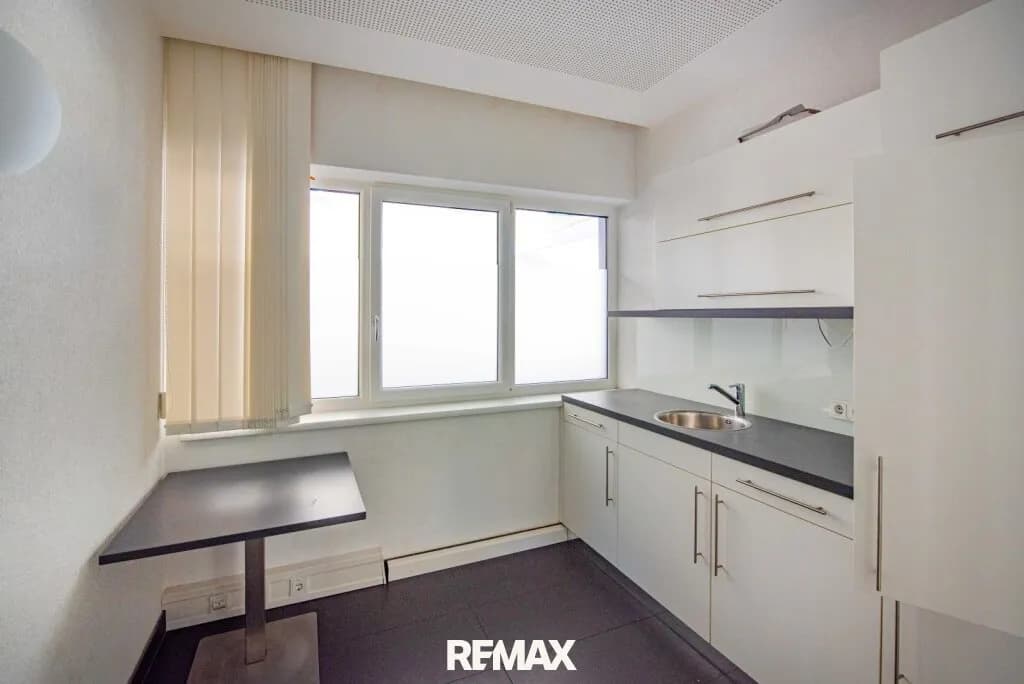 3-Zimmer-Gewerbeimmobilie mieten in Gmunden – 89 m² – Bild 6 von 7