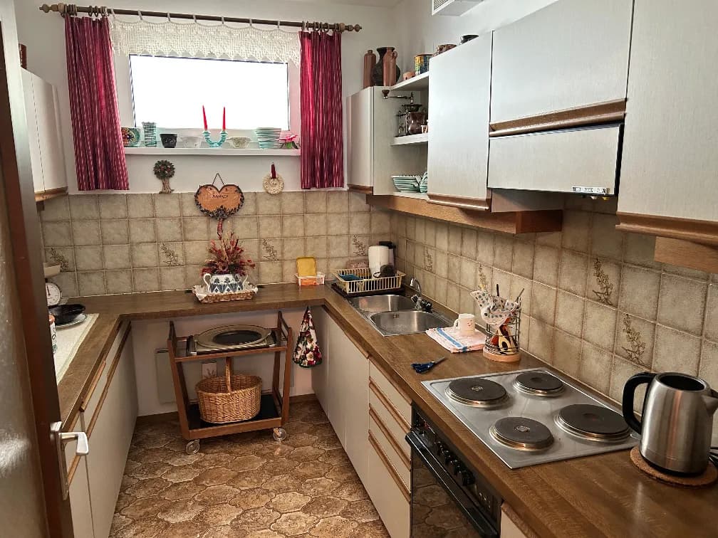 1-Zimmer-Wohnung kaufen in Neunkirchen – 58 m², € 130.000 – Bild 3 von 6