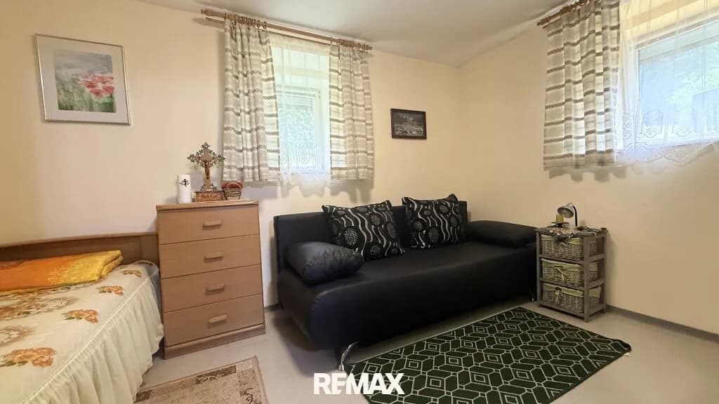 4-Zimmer-Haus kaufen in Leoben – 110 m², € 194.000 – Bild 3 von 21