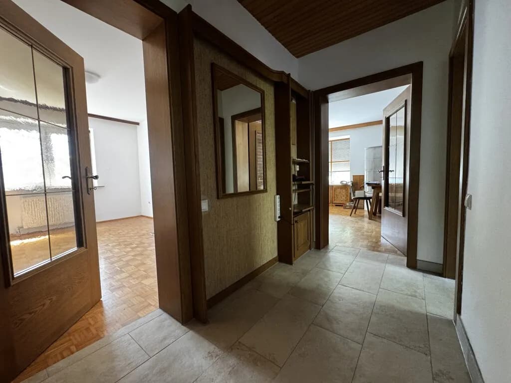 8-Zimmer-Gewerbeimmobilie kaufen in Gmunden – 201,18 m², € 660.000 – Bild 9 von 21