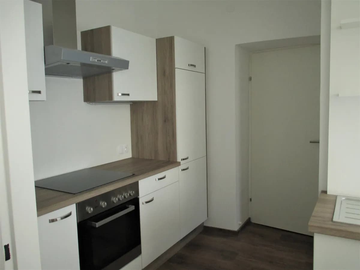1-Zimmer-Wohnung mieten in Linz – 21 m², € 445