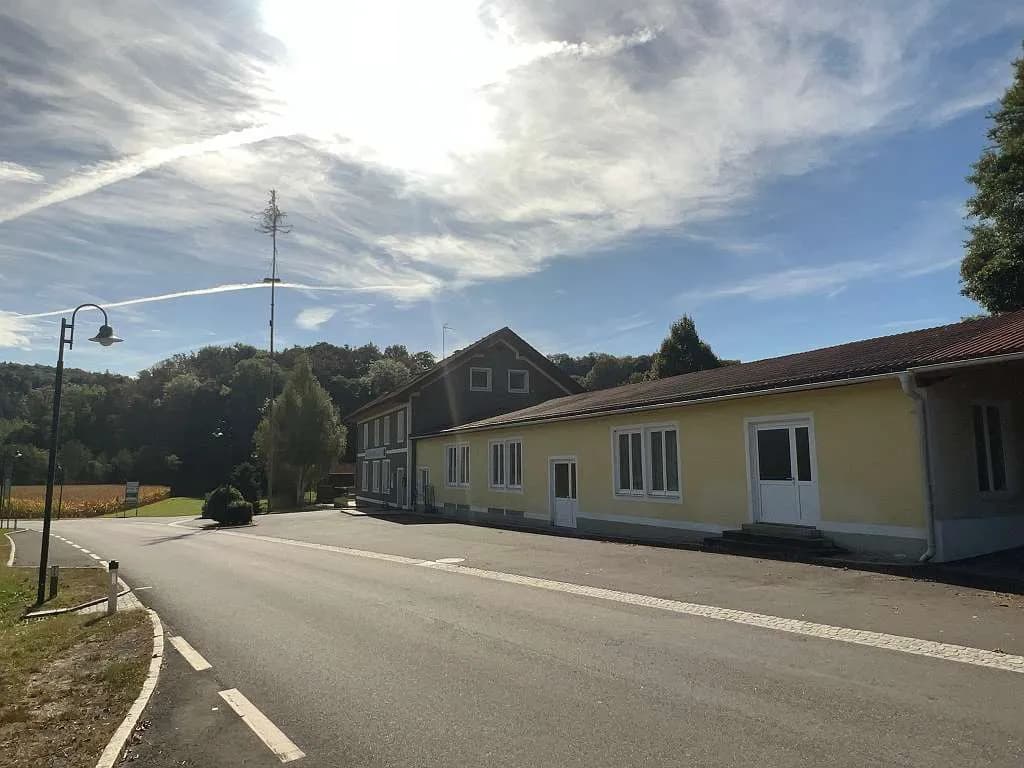 Gewerbeimmobilie mieten in Hartberg-Fürstenfeld – 298 m², € 1.250 – Bild 3 von 59