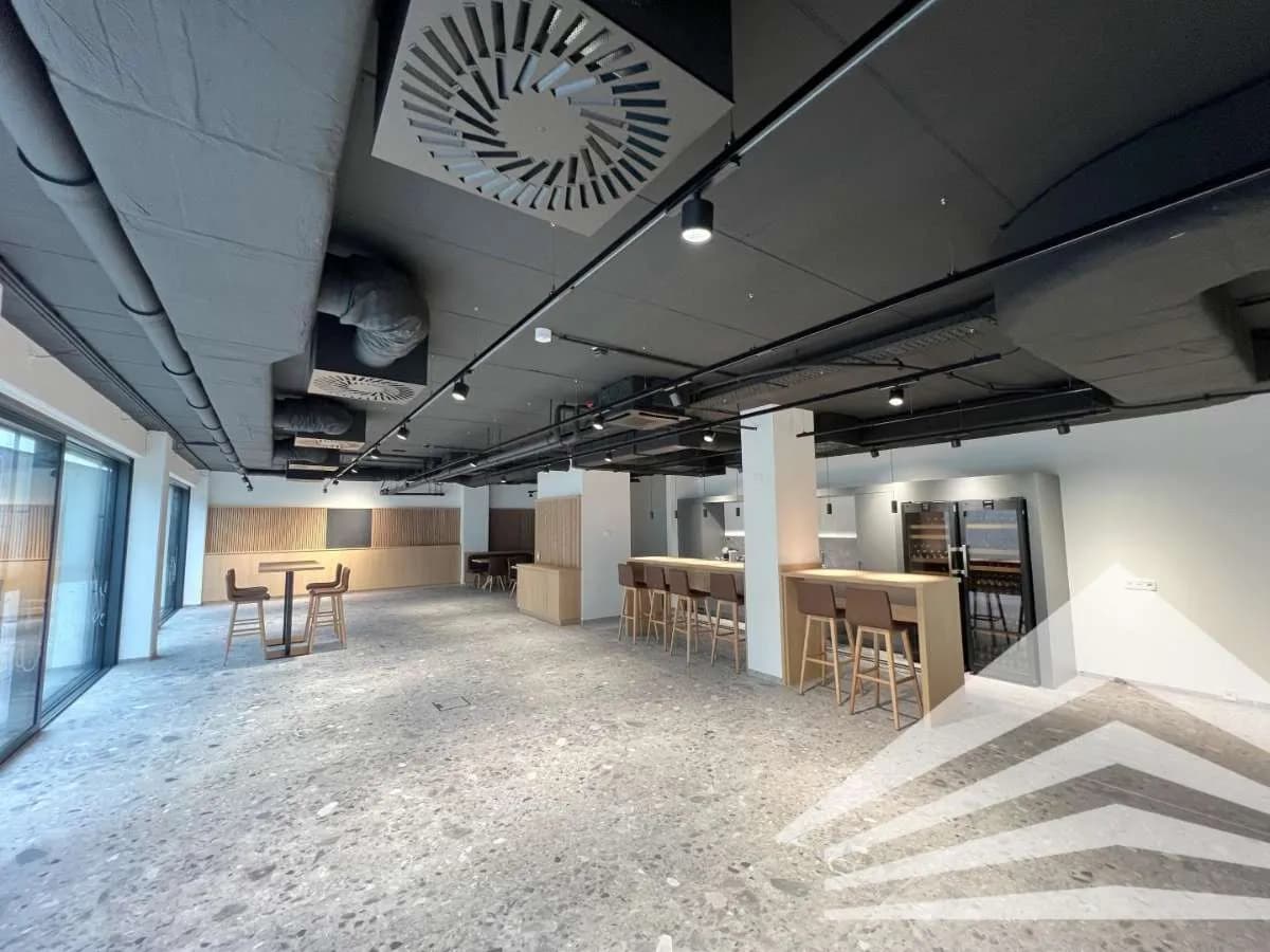 Gewerbeimmobilie mieten in Linz Land – 3 369 m², € 32.465 – Bild 9 von 16