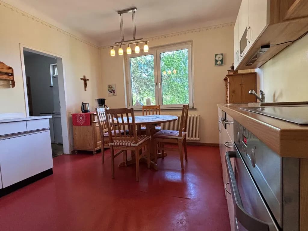 6-Zimmer-Haus kaufen in Mistelbach – 250 m², € 245.000 – Bild 3 von 26