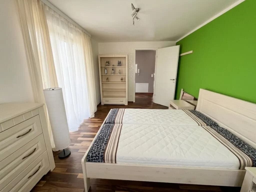 4-Zimmer-Haus mieten in Neunkirchen – 167,82 m², € 2.500 – Bild 25 von 43