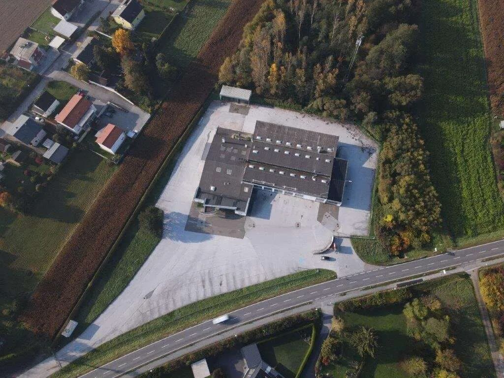 Gewerbeimmobilie kaufen in Weiz – 1 750 m², € 2.880.000 – Bild 3 von 8