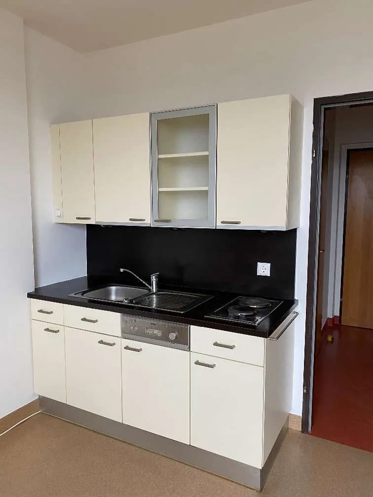 1-Zimmer-Wohnung mieten in Horn – 30 m², € 510 – Bild 2 von 4
