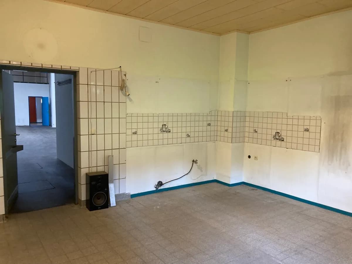 Gewerbeimmobilie mieten in Zwettl – 900 m², € 6 – Bild 14 von 49