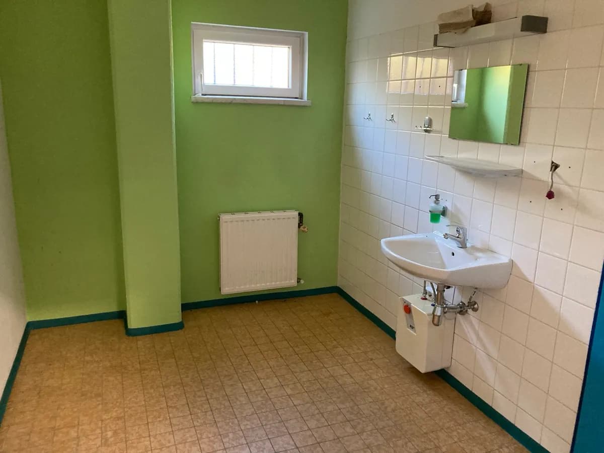 Gewerbeimmobilie mieten in Zwettl – 900 m², € 6 – Bild 28 von 49