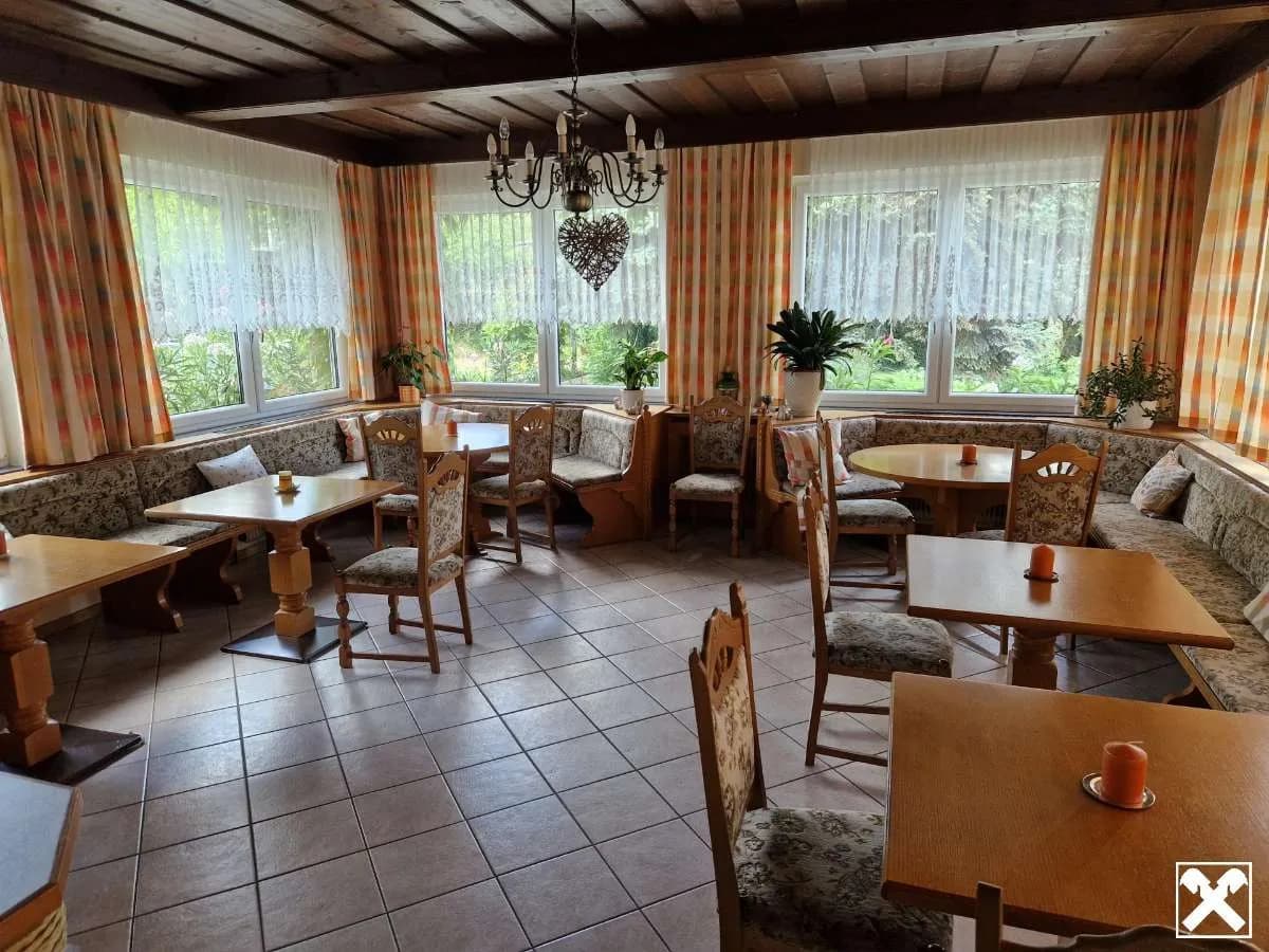14-Zimmer-Gewerbeimmobilie kaufen in Eisenstadt - Umgebung – 401 m², € 649.000 – Bild 5 von 18
