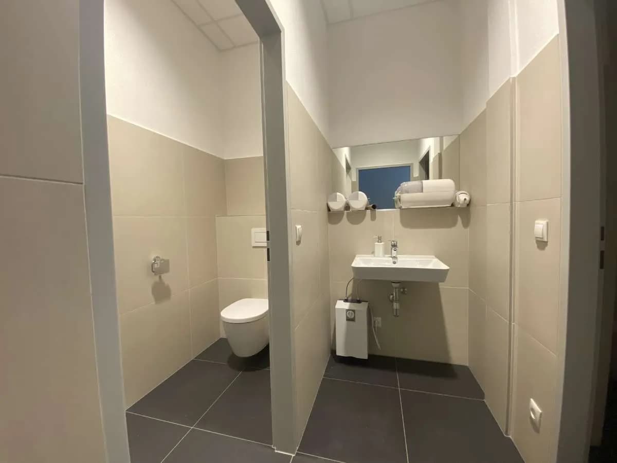 Gewerbeimmobilie mieten in Wien – 261 m², € 3.503 – Bild 9 von 10