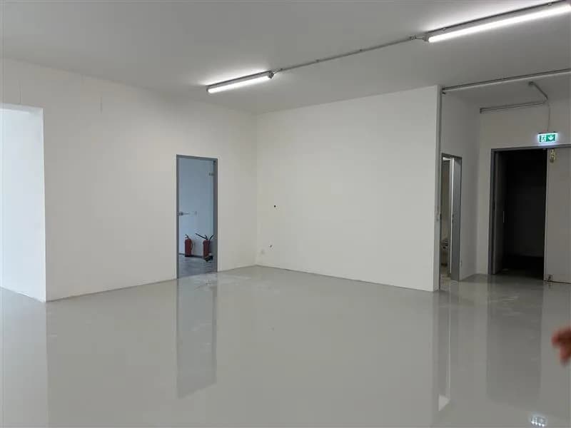 Gewerbeimmobilie mieten in Wien – 242 m², € 2.887 – Bild 7 von 8