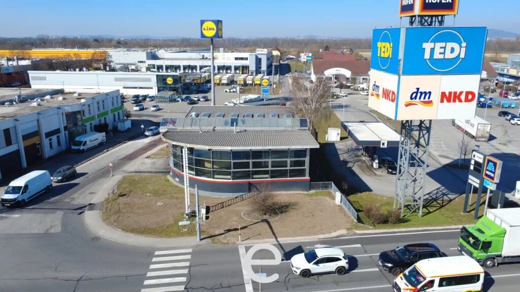 Gewerbeimmobilie mieten in Linz Land – 575 m², € 7.950 – Bild 2 von 16