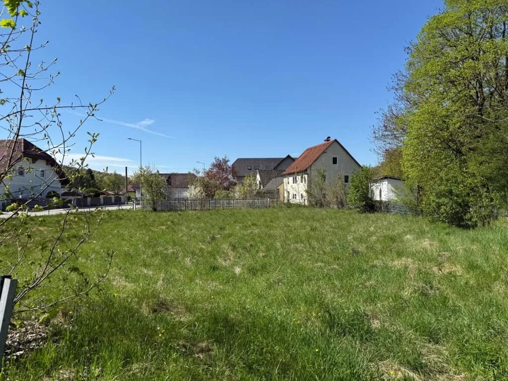 Grundstück kaufen in Steyr-Land – 1 135 m², € 150.000