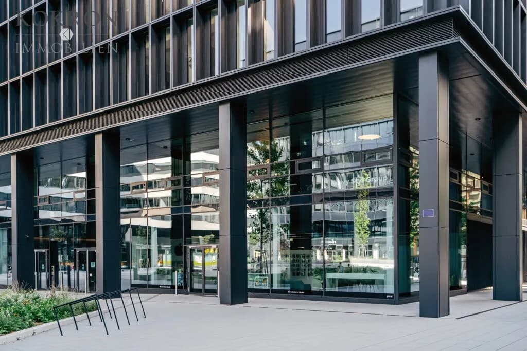 Gewerbeimmobilie mieten in Wien – 155 m², € 4.306