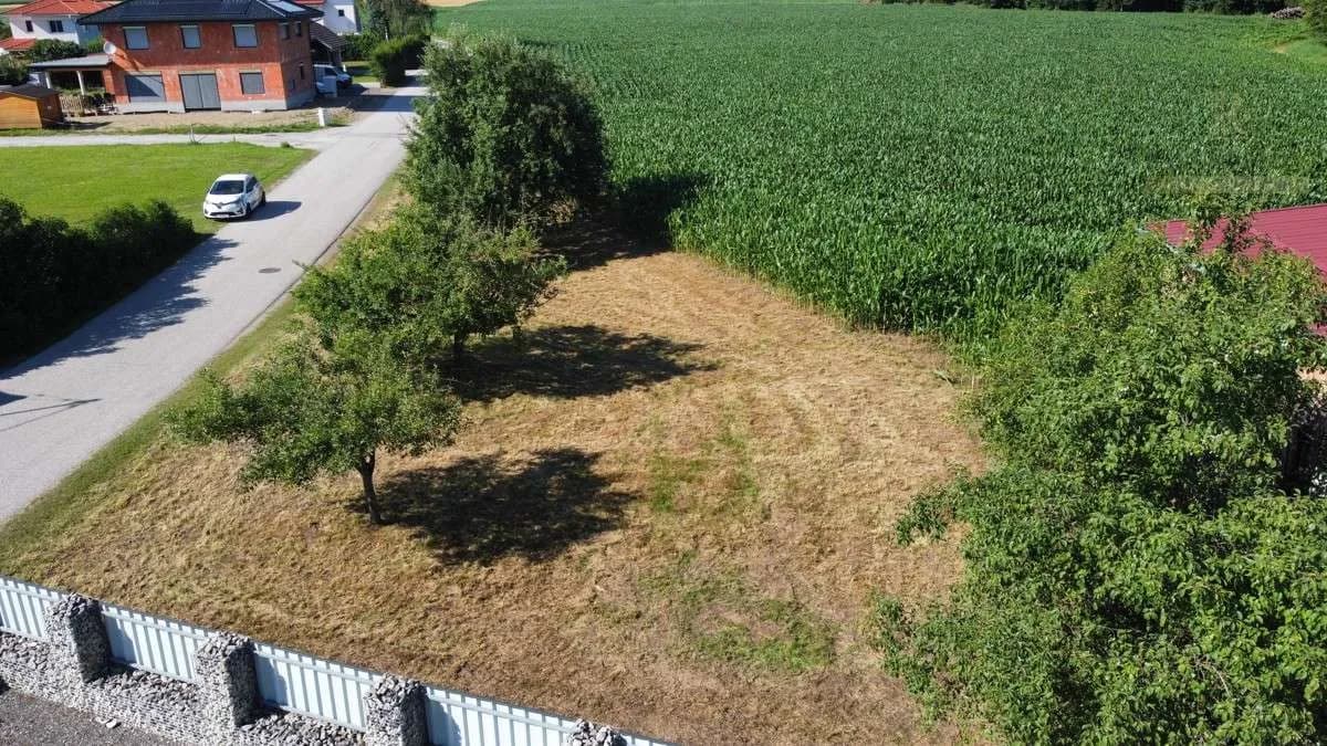 Grundstück kaufen in Klagenfurt Land – 692 m², € 49.800 – Bild 2 von 4