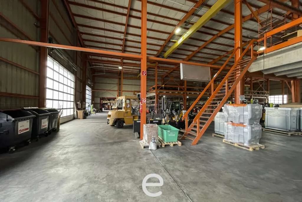 Gewerbeimmobilie mieten in Vöcklabruck – 3 910 m², € 16.422 – Bild 4 von 12