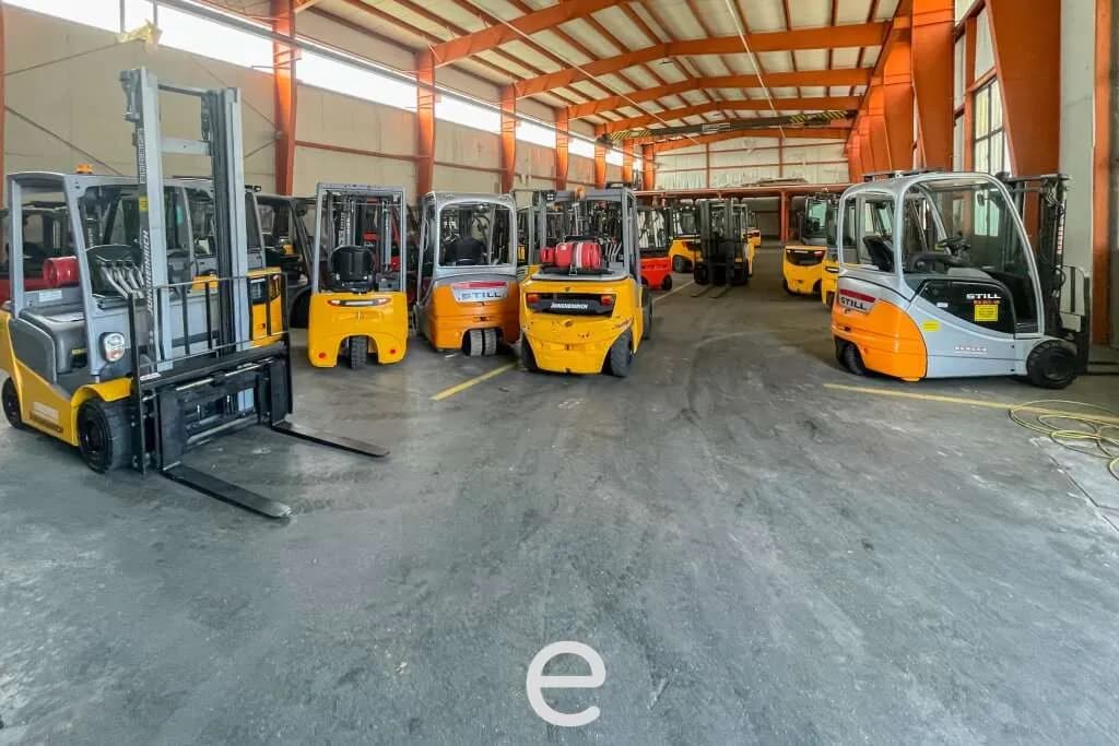 Gewerbeimmobilie mieten in Vöcklabruck – 3 910 m², € 16.422 – Bild 8 von 12