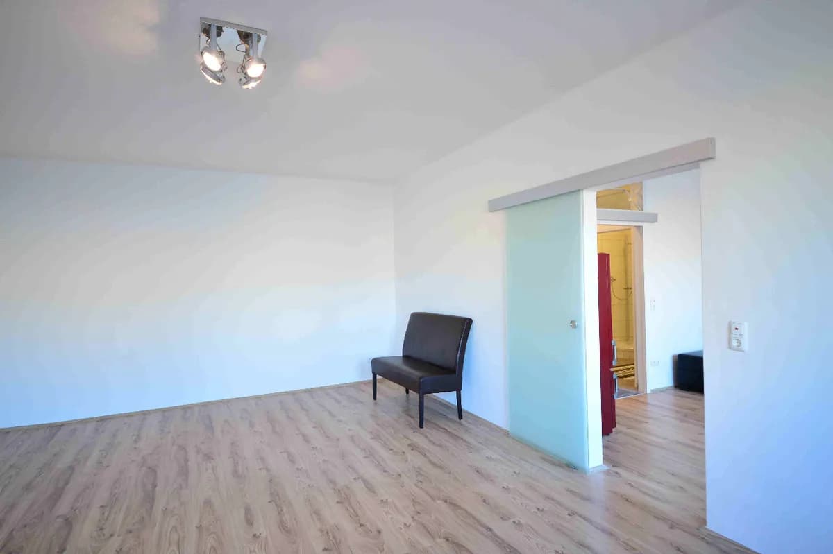 2-Zimmer-Wohnung mieten in Linz – 60 m², € 790 – Bild 6 von 10