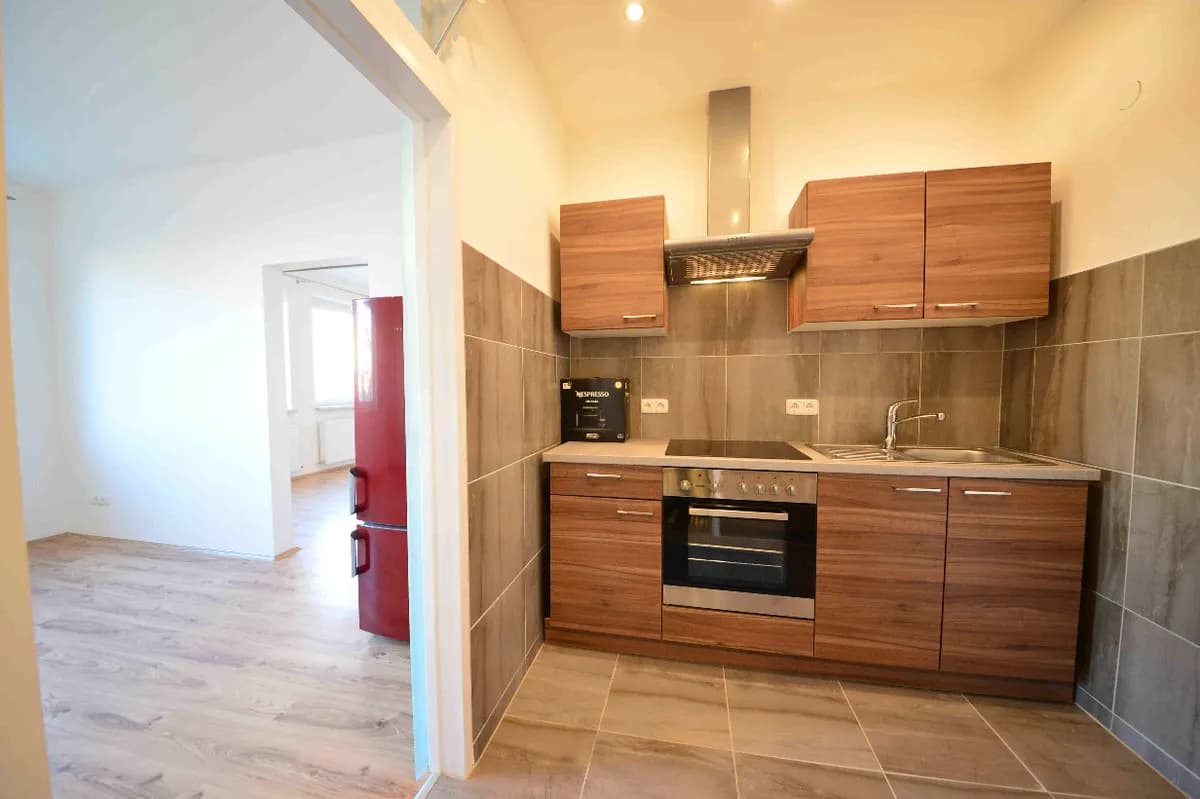 2-Zimmer-Wohnung mieten in Linz – 60 m², € 790 – Bild 8 von 10