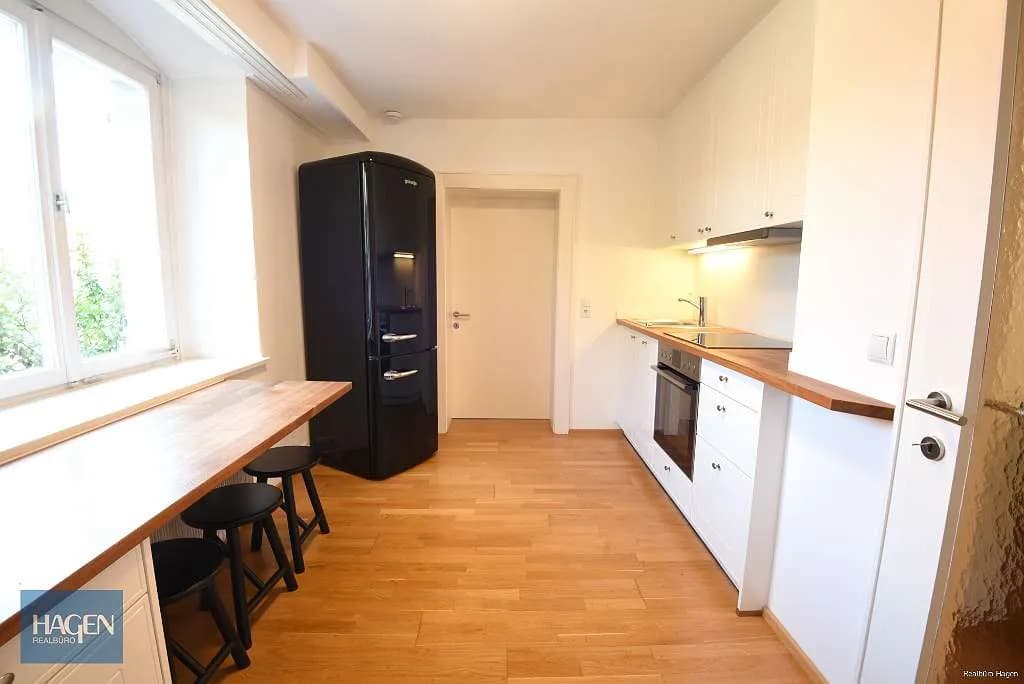 3-Zimmer-Gewerbeimmobilie mieten in Dornbirn – 110 m², € 1.375 – Bild 8 von 13