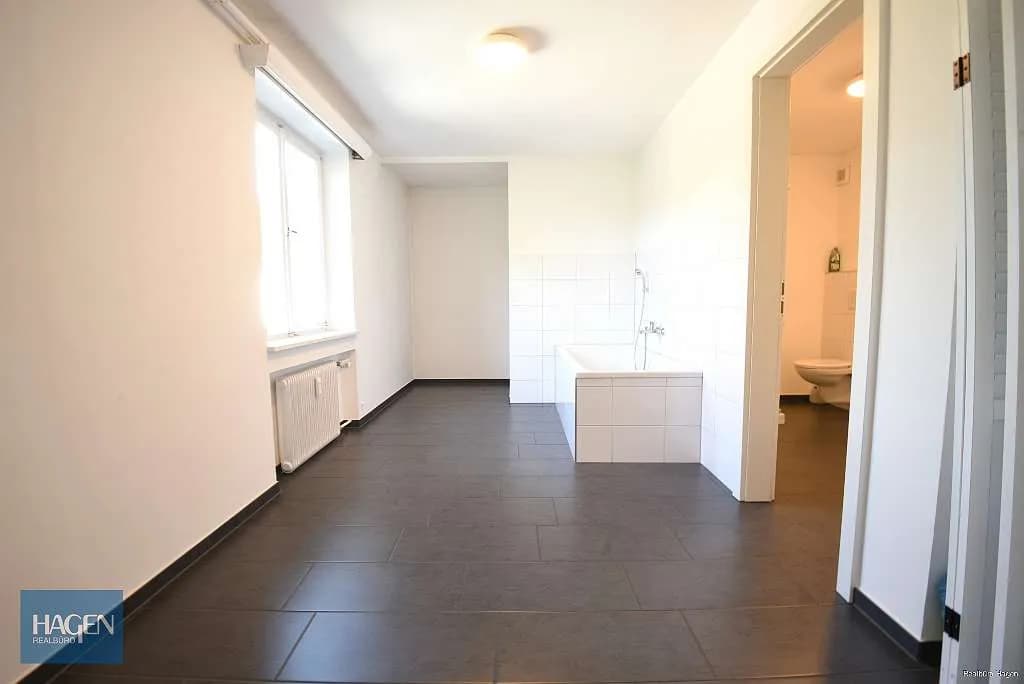 3-Zimmer-Gewerbeimmobilie mieten in Dornbirn – 110 m², € 1.375 – Bild 9 von 13