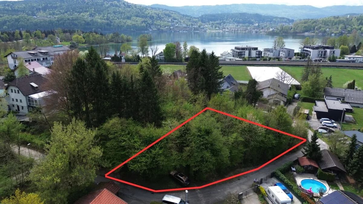 Grundstück kaufen in Klagenfurt Land – 1 009 m², € 250.000