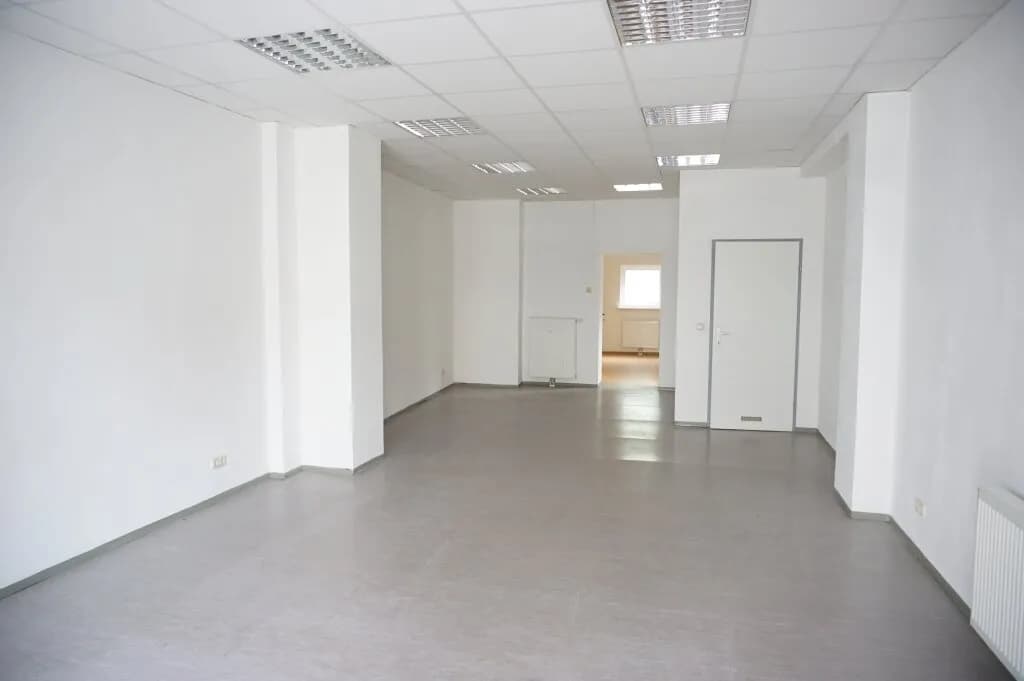 Gewerbeimmobilie mieten in Bruck-Mürzzuschlag – 69 m², € 480 – Bild 3 von 4