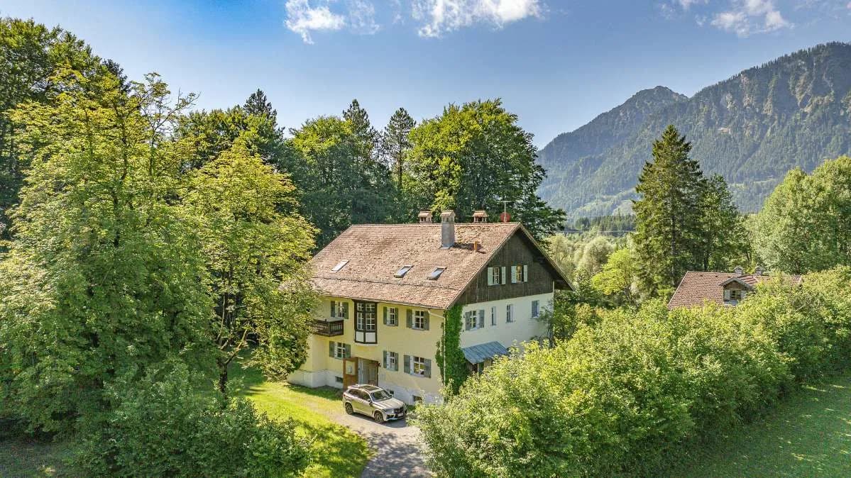 9-Zimmer-Immobilie kaufen in Reutte – 420 m², € 1.390.000 – Bild 3 von 18