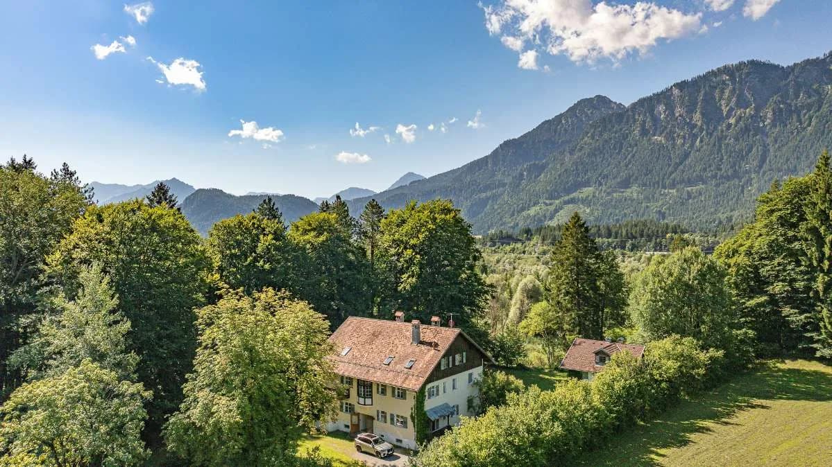 9-Zimmer-Immobilie kaufen in Reutte – 420 m², € 1.390.000 – Bild 4 von 18