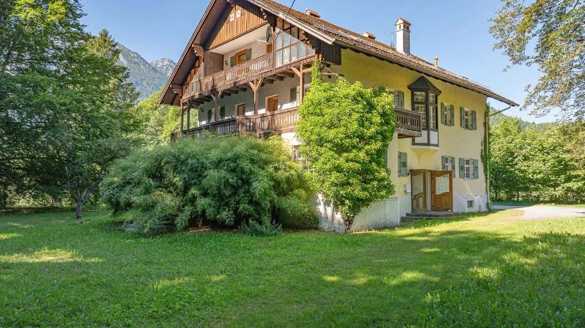 9-Zimmer-Immobilie kaufen in Reutte – 420 m², € 1.390.000 – Bild 15 von 18