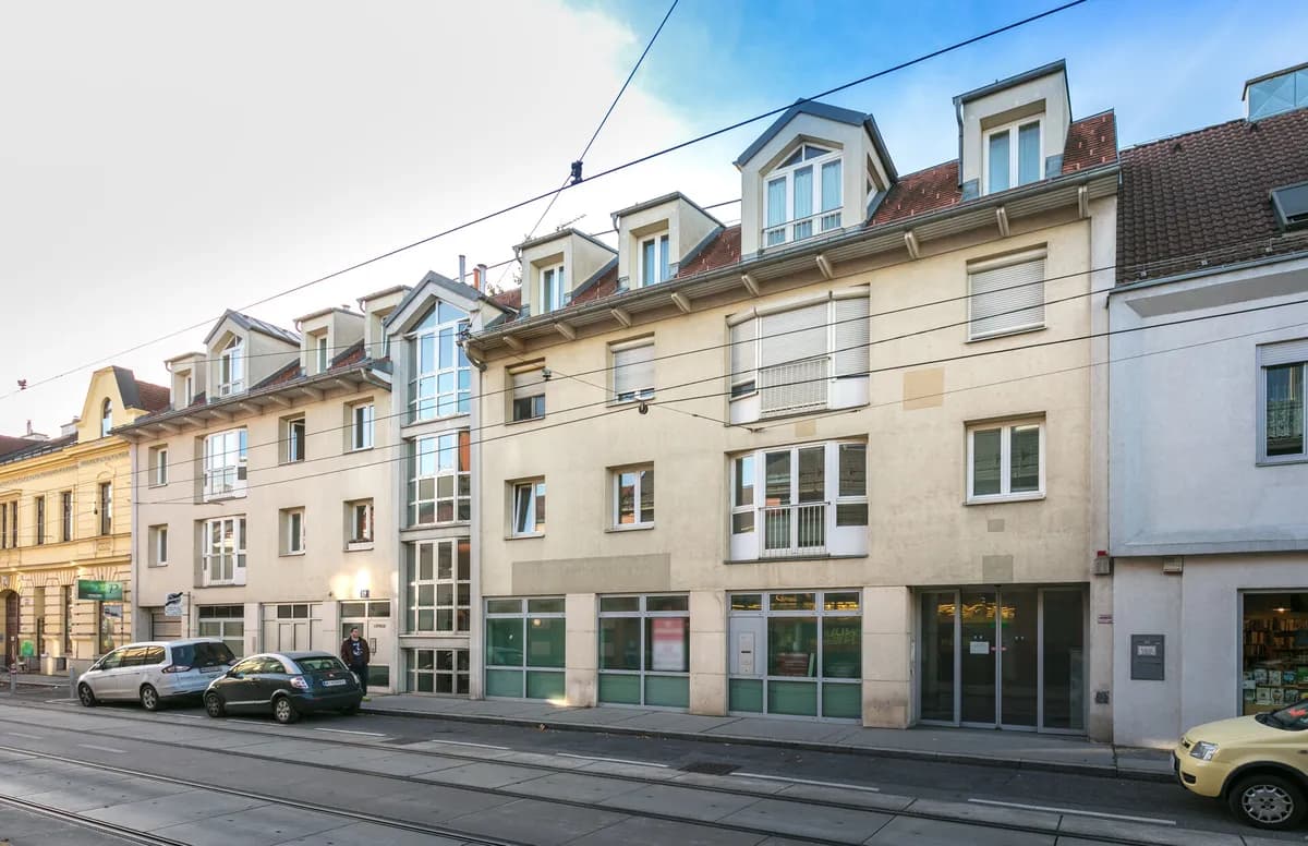 Gewerbeimmobilie kaufen in Wien – 309 m², € 468.000