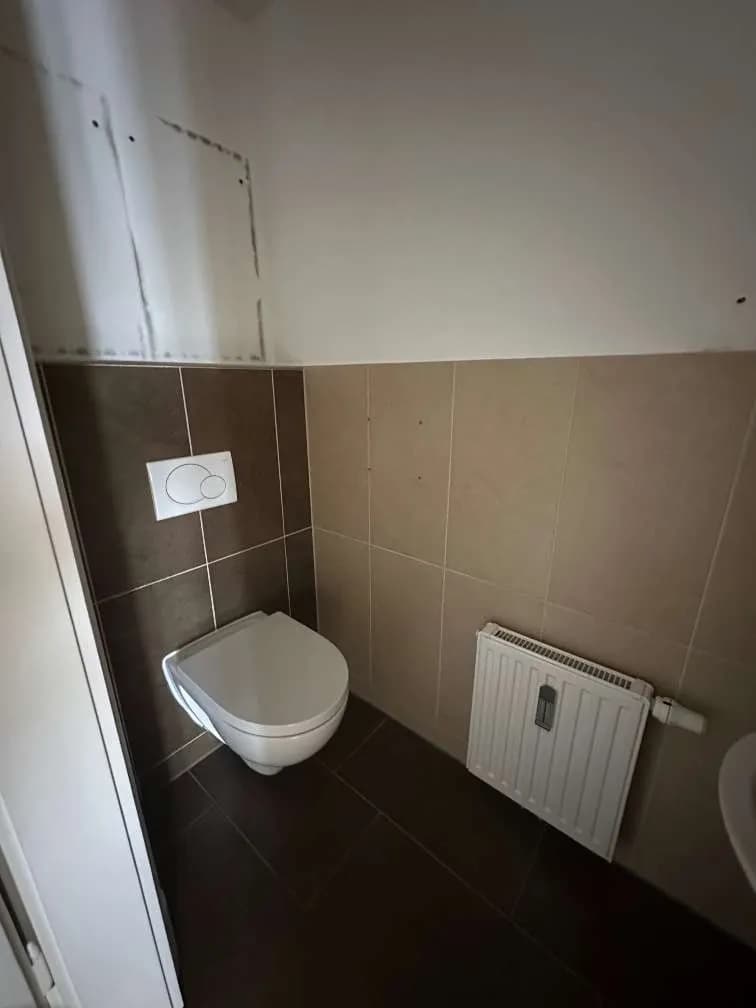 5-Zimmer-Gewerbeimmobilie mieten in Graz – 112 m², € 10 – Bild 6 von 7
