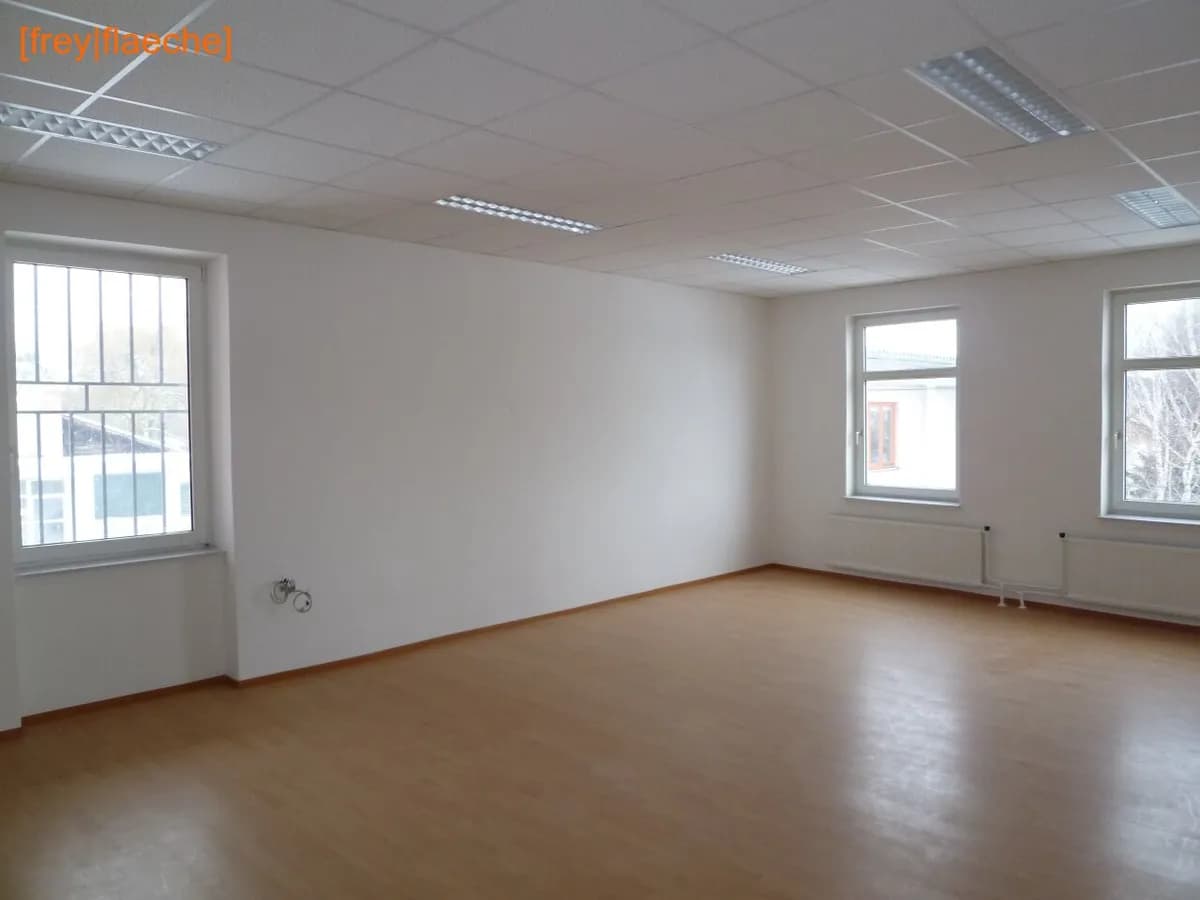 3-Zimmer-Gewerbeimmobilie mieten in Wien – 223 m², € 3.345 – Bild 4 von 6