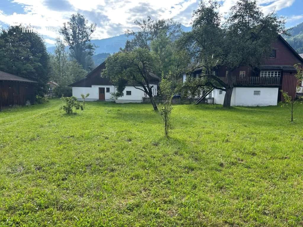 Grundstück kaufen in Liezen – 1 000 m², € 190.000