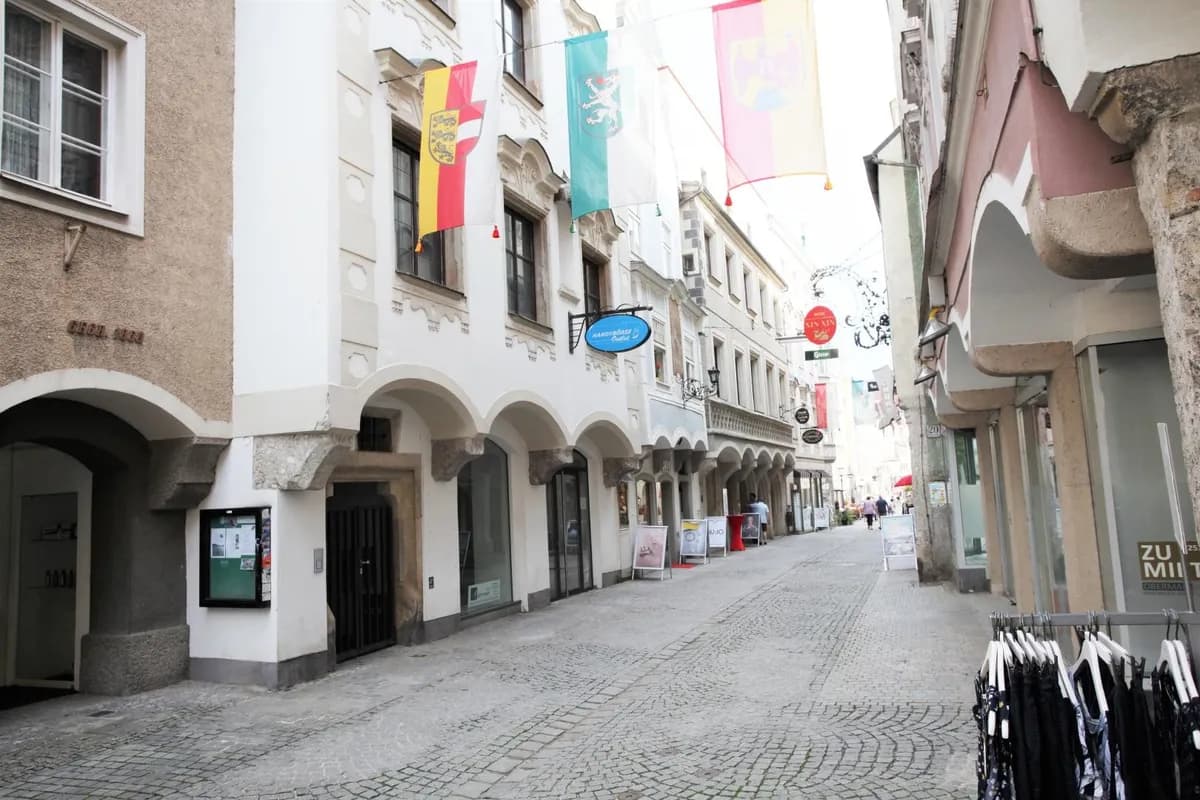 Gewerbeimmobilie mieten in Steyr – 256 m²