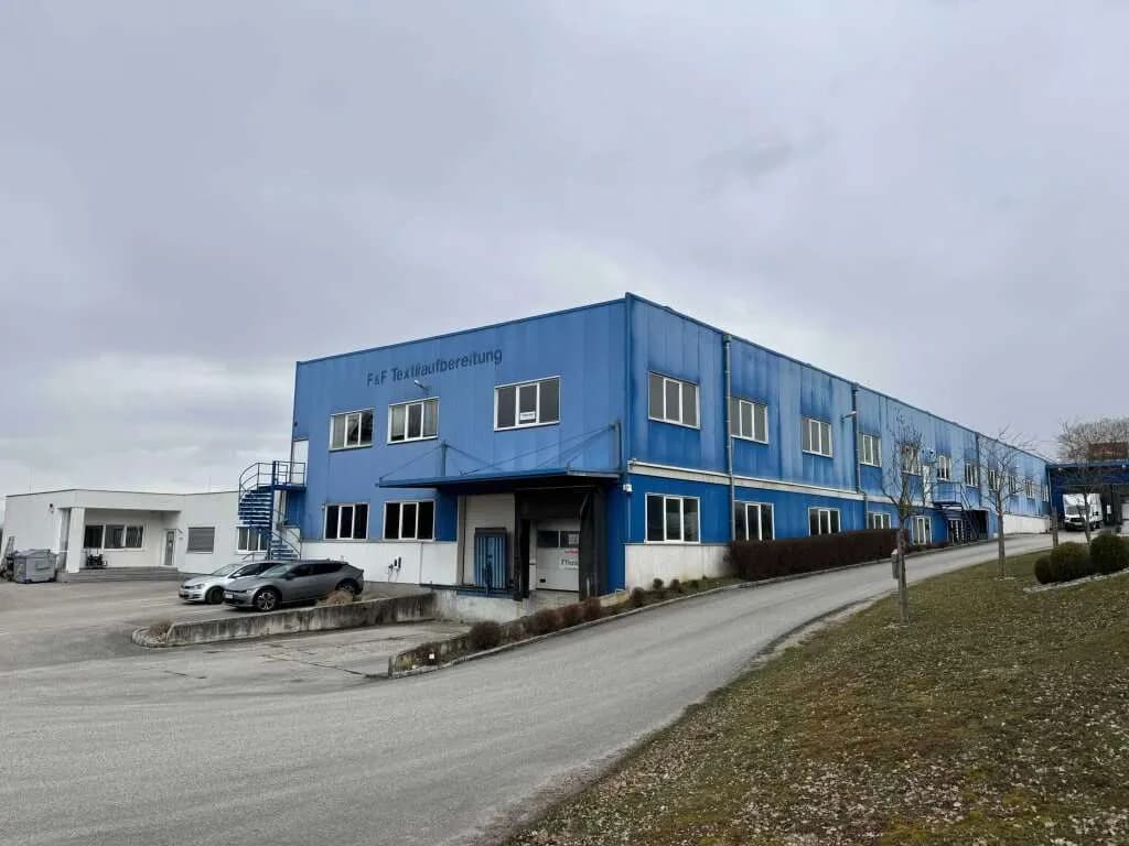 Gewerbeimmobilie mieten in Linz Land – 1 500 m², € 10.050