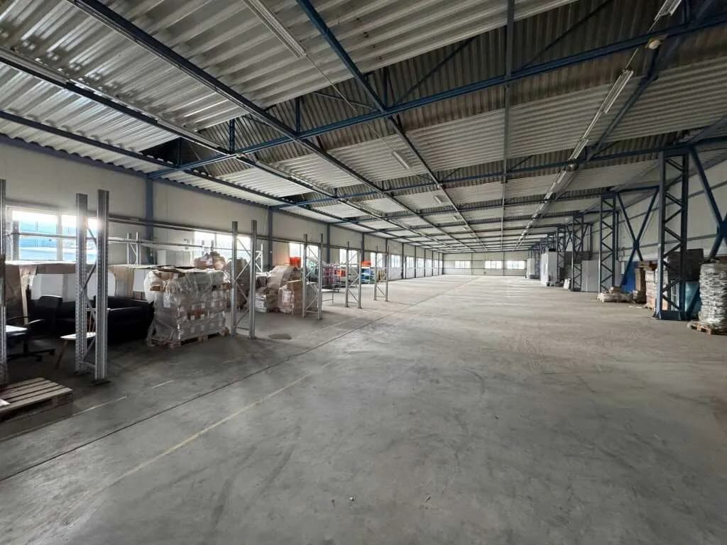 Gewerbeimmobilie mieten in Linz Land – 1 500 m², € 10.050 – Bild 7 von 12