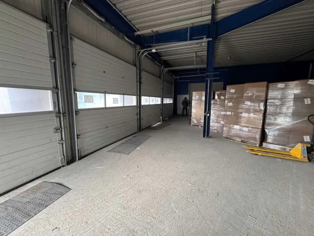 Gewerbeimmobilie mieten in Linz Land – 1 500 m², € 10.050 – Bild 9 von 12