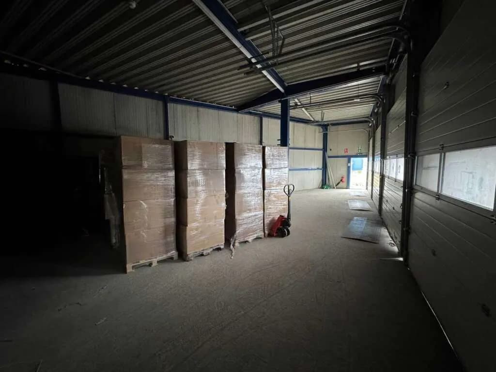 Gewerbeimmobilie mieten in Linz Land – 1 500 m², € 10.050 – Bild 10 von 12