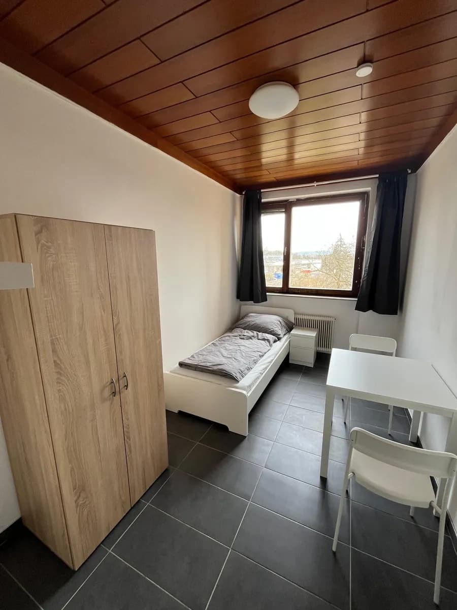 1-Zimmer-Wohnung mieten in Linz – 20 m², € 550 – Bild 2 von 10