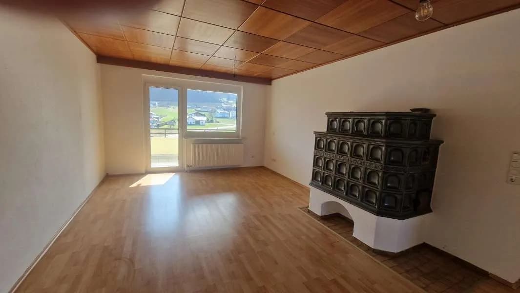 3-Zimmer-Wohnung kaufen in Gmunden – 85 m², € 280.000 – Bild 2 von 14
