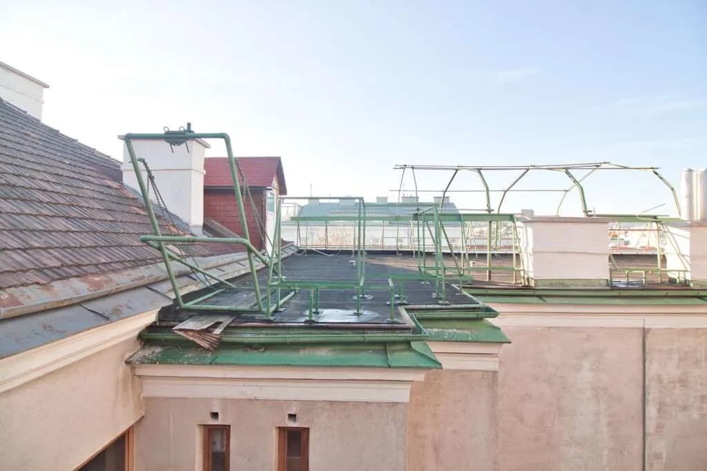 Immobilie kaufen in Wien – 360 m², € 250.000 – Bild 4 von 5