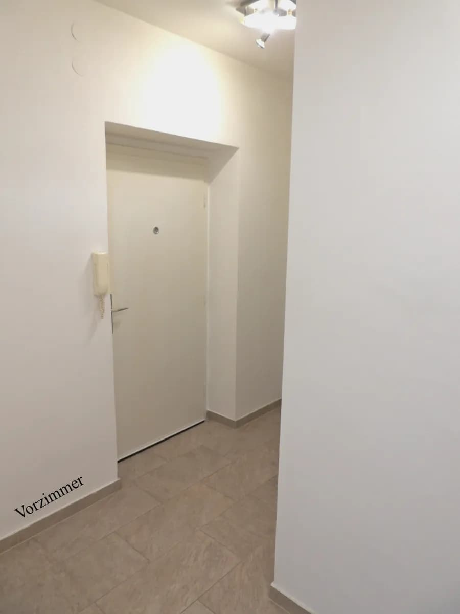 2-Zimmer-Wohnung kaufen in Linz – 40 m², € 134.900 – Bild 2 von 12