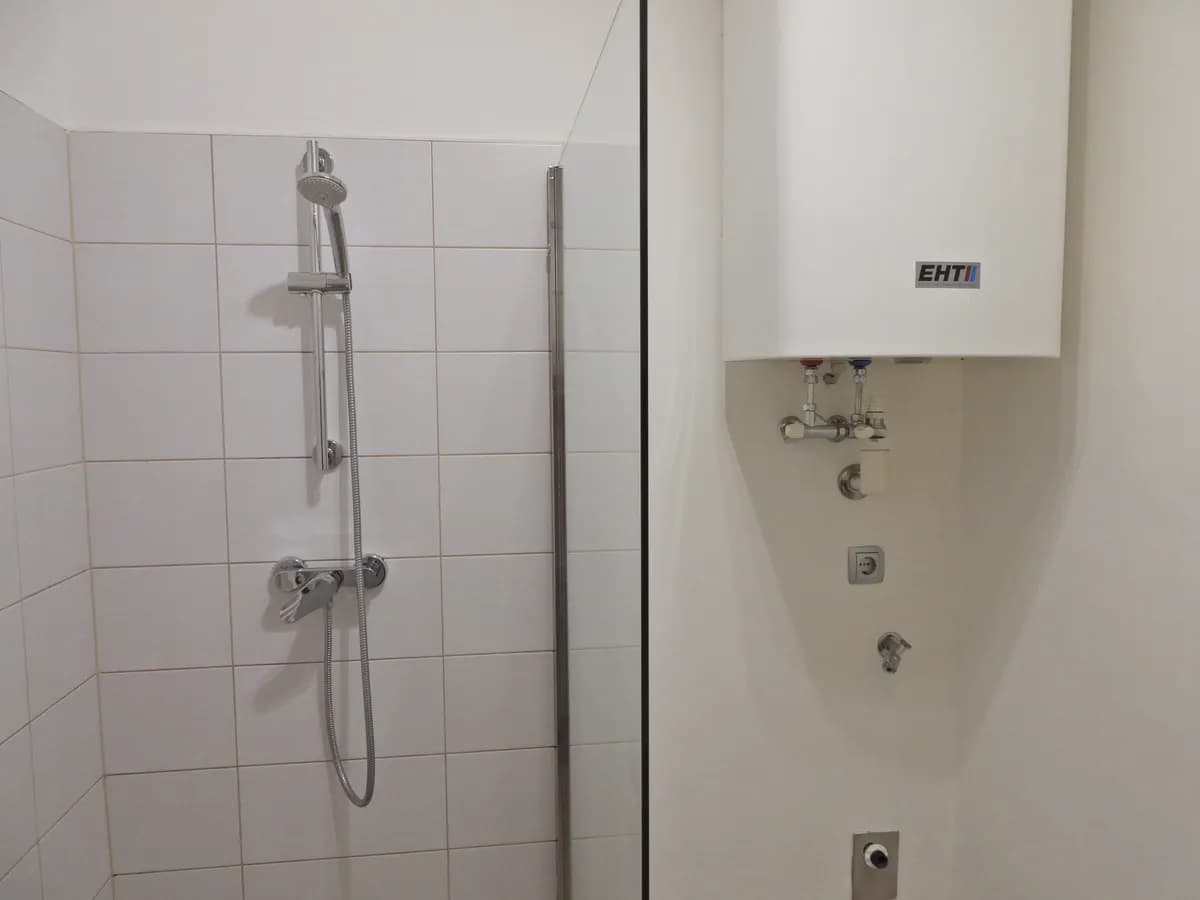 2-Zimmer-Wohnung kaufen in Linz – 40 m², € 134.900 – Bild 11 von 12
