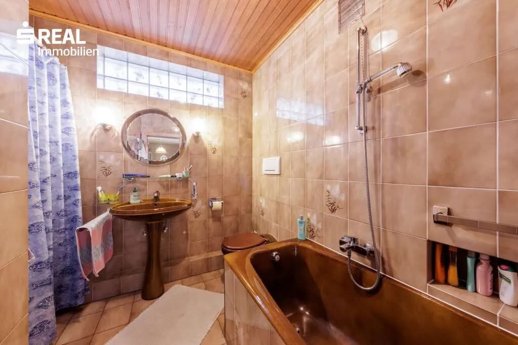 7-Zimmer-Haus kaufen in Korneuburg – 230 m², € 549.000 – Bild 10 von 24